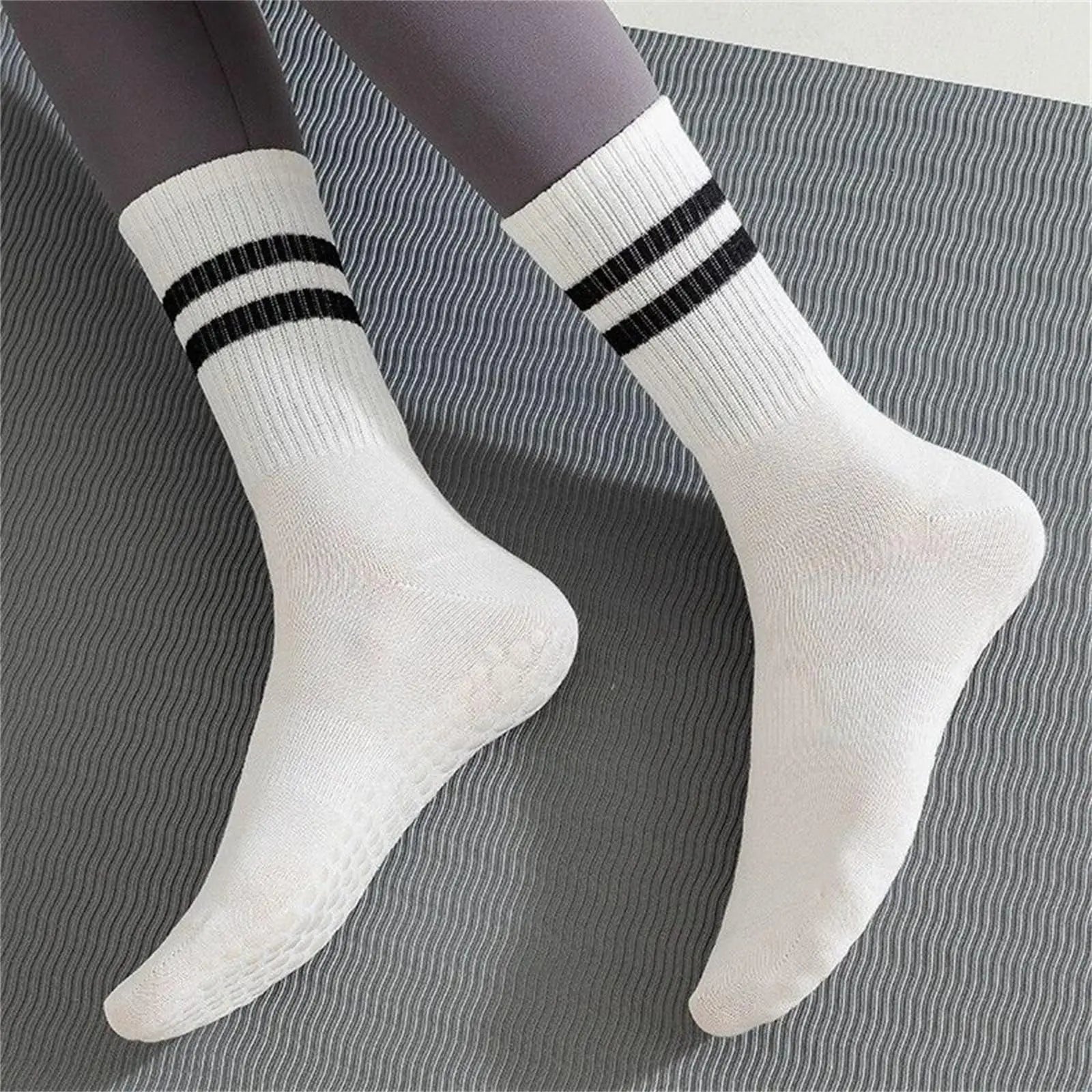 Cloud Form PastelGrip Socks