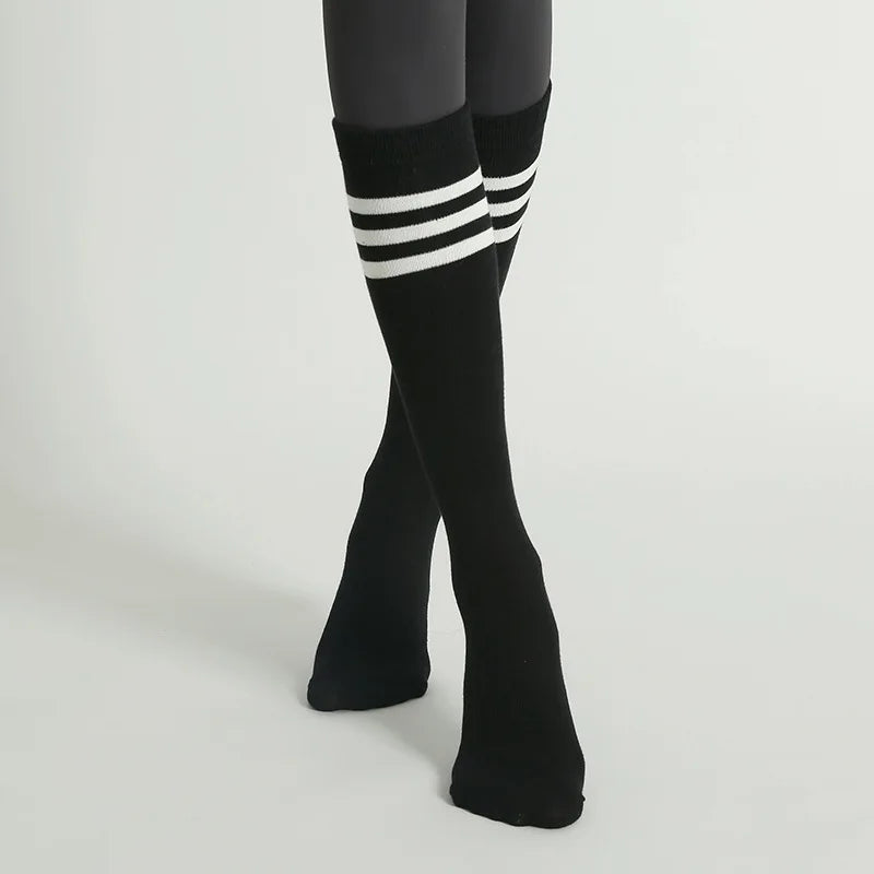 Cloud Form WinterFlow Grip Socks