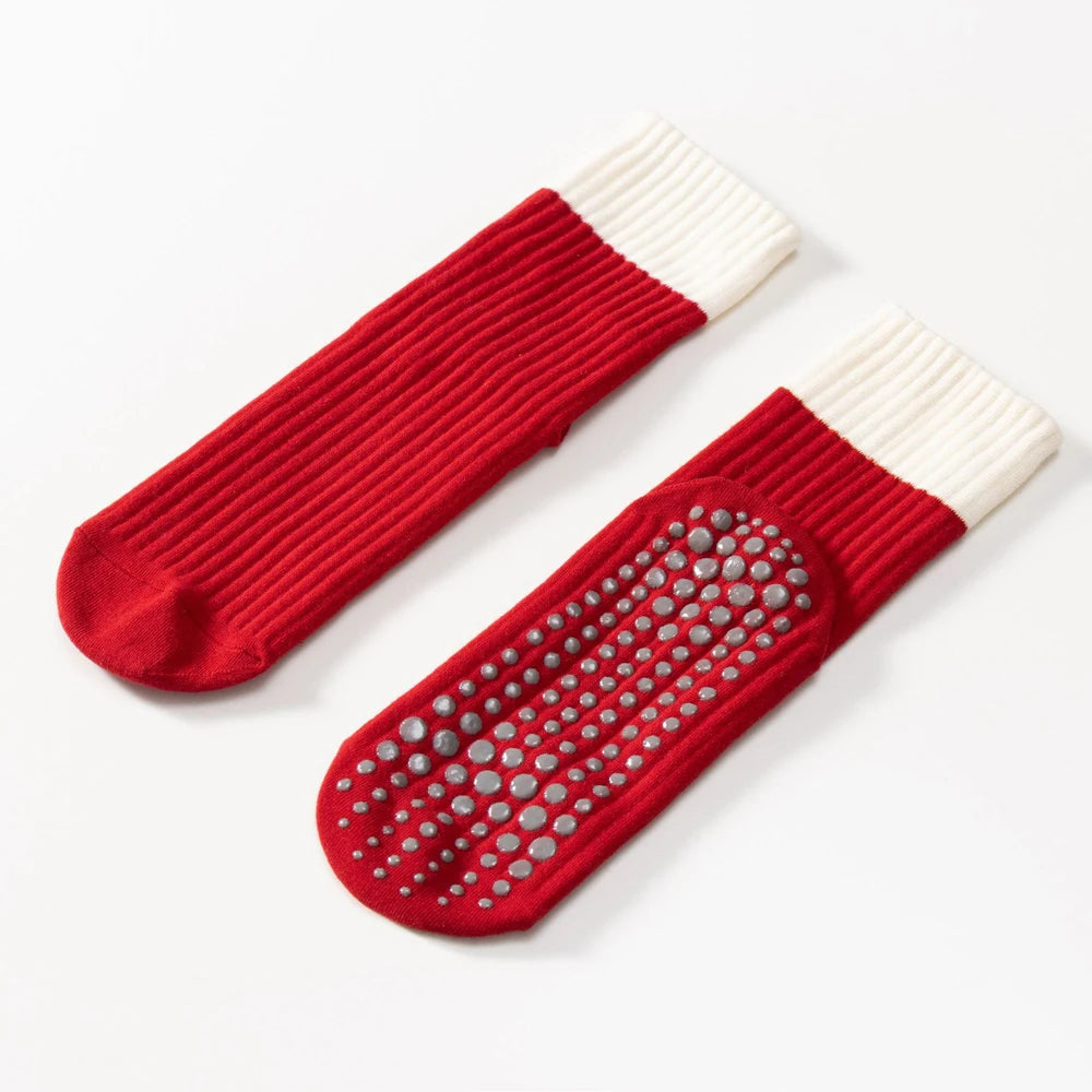 Cloud Form CandyCane Grip Socks